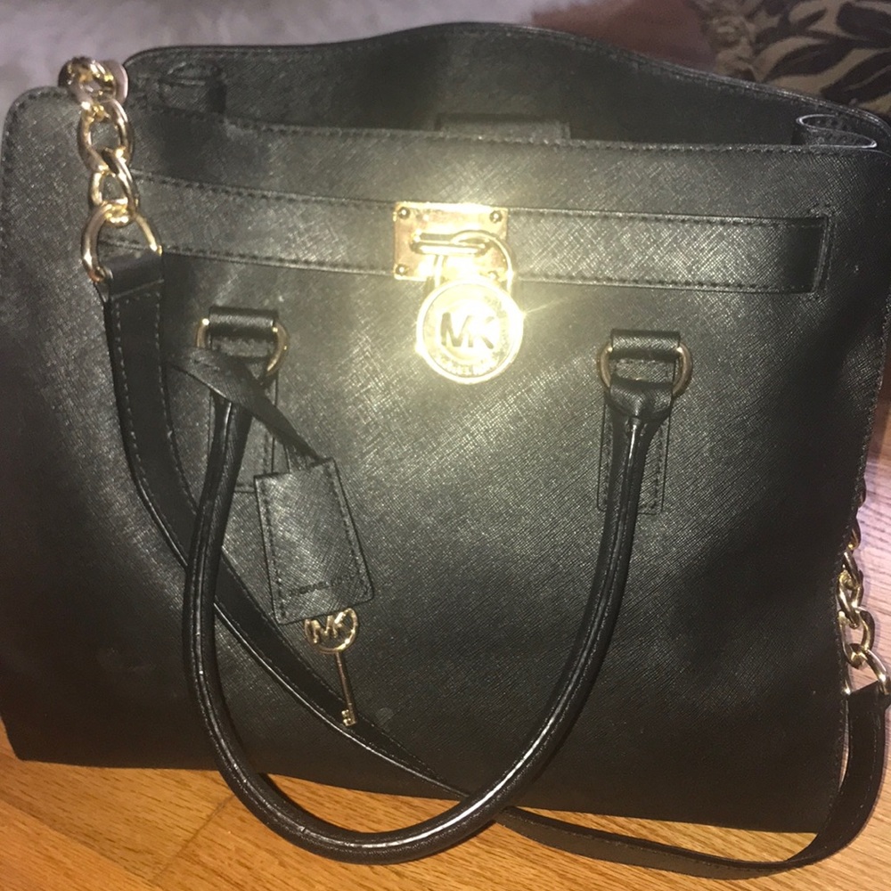 Micheal Kors large handbag